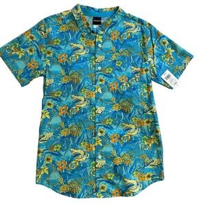 NWT Fifth Sun Lots of Sharks Button Down Mint Boys XL